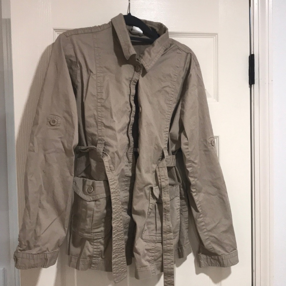 Motherhood Maternity lightweight jacket